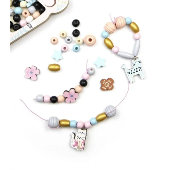 Drevené koráliky Mačka – kreatívna sada pre deti v škatuľke v tvare mačky