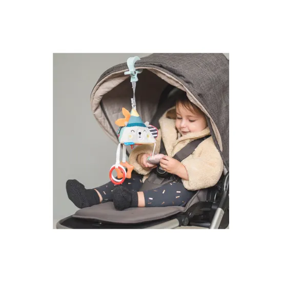 Závesná hračka Severný pól pre použitie na postieľke, kočíku, autosedačke a pod.
