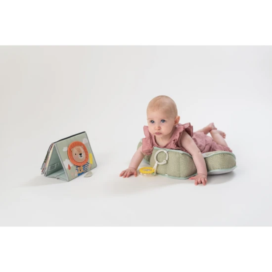 Vankúšik pre hru na brušku Savana – Taf Toys 12895TAF