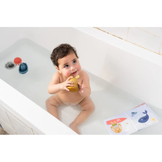 Sada hračiek do kúpeľa s osuškou – Taf Toys 13425TAF