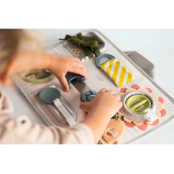 Hrací pult s aktivitami