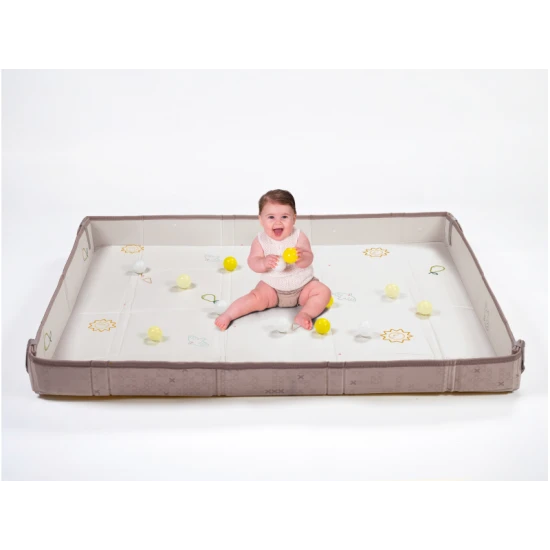 Hracia podložka penová s loptičkami Brown Beige – Taf Toys 13505TAF