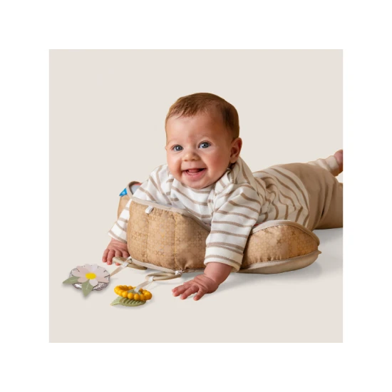 Vankúšik pre prvé pohyby na brušku