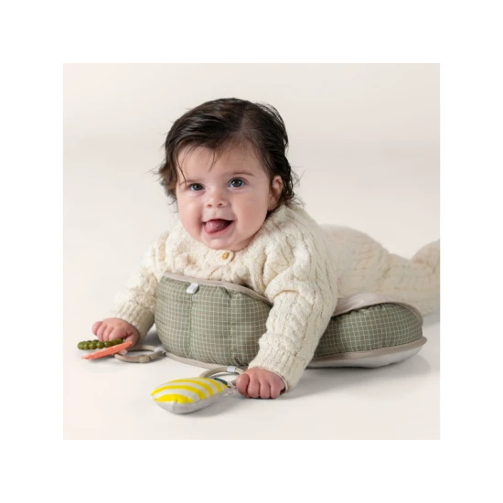 Vankúšik pre prvé pohyby na brušku