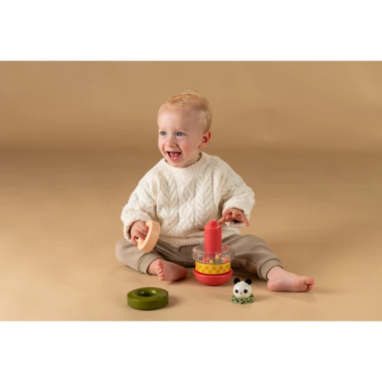 Taf toys Pyramída Panda – podpora motoriky a logiky