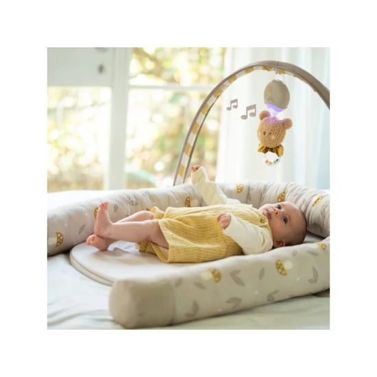 Hniezdo pre bábätko s hrazdou Little Explorer