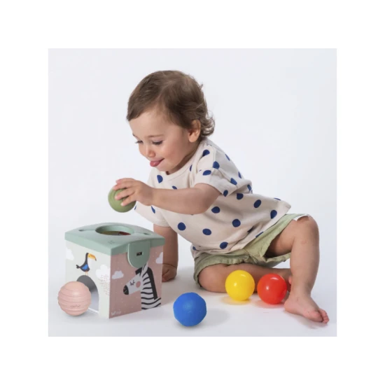 Magic Box obsahuje všetko, s čím sa malé deti rady hrajú!