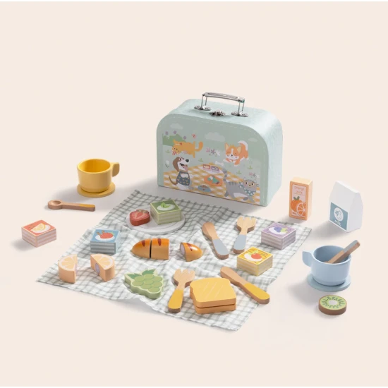 Detský piknikový set v kufríku s taniermi, príbormi a potravinovými doplnkami