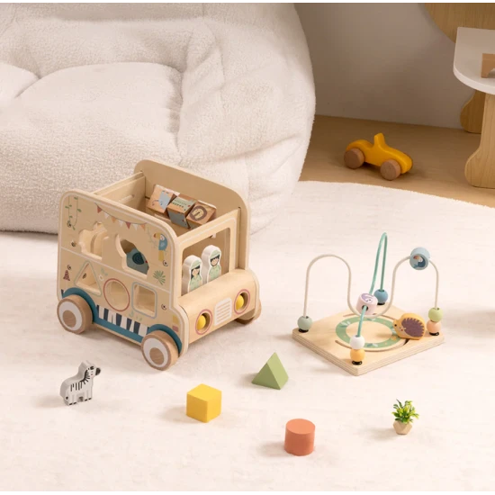 Drevená vkladačka Safari s labyrintom Tooky Toy – vzdelávacia drevená hračka so zvieratkami a korálkami