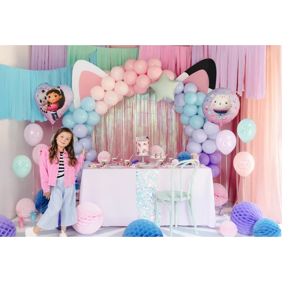 Narodeninová výzdoba s Gabby's Dollhouse, ktorá zažiari