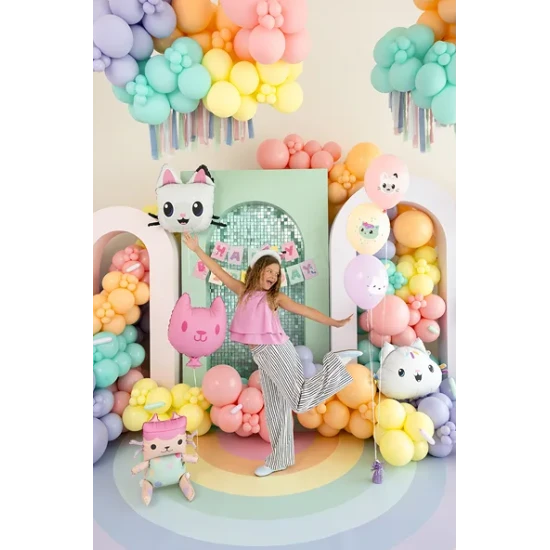 Narodeninová výzdoba s Gabby's Dollhouse, ktorá zažiari