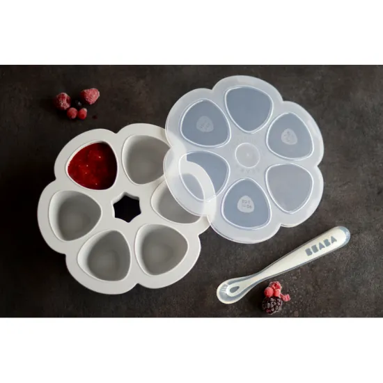 Dávkovač na príkrmy je odolný voči chladu ale aj vyšším teplotám. 