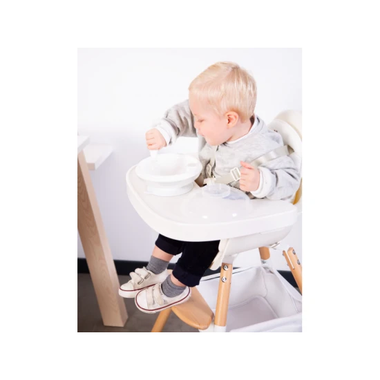 Childhome White – ABS pult so silikónovým prestieraním k stoličke Evolu