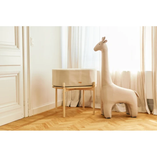 Childhome Beige – dizajnová textilná žirafa 131 cm na sedenie