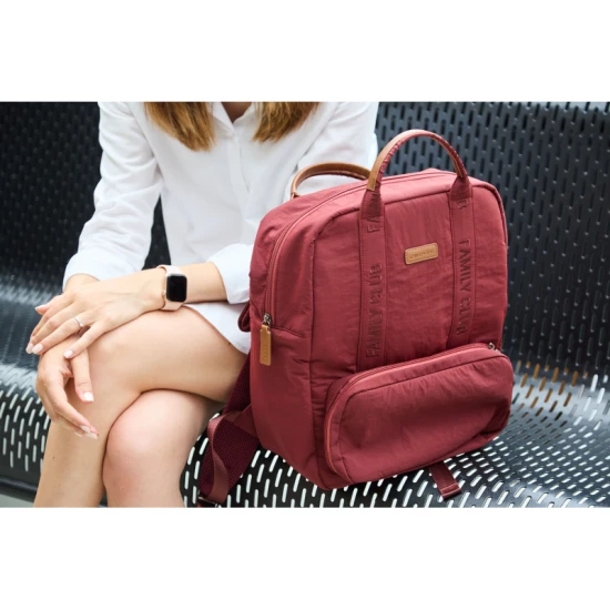Childhome Family Club Signature Urban Burgundy – prebaľovací batoh 40×30×16 cm