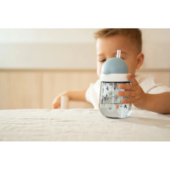 Hrnček so slamkou Forest Friends: Pitie bez nehody pre malých objaviteľov