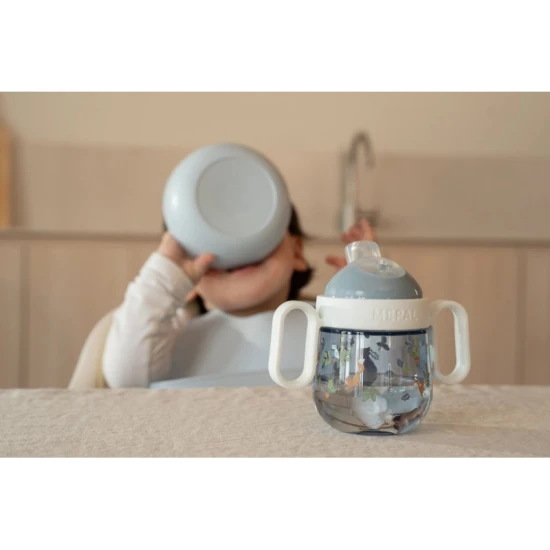 Hrnček s náustkom Forest Friends: Prvé samostatné pitie