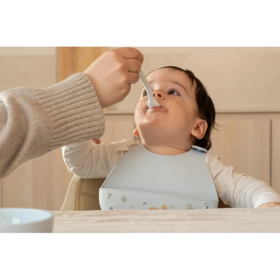 Prvé lyžičky pre vaše dieťatko s praktickým puzdrom a motívom lesných zvieratiek