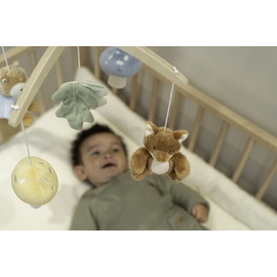 Hudobný kolotoč drevený Forest Friends s otáčajúcimi sa zvieratkami