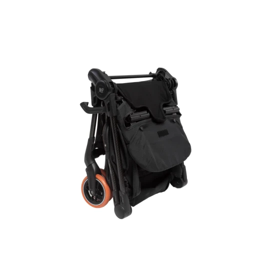 Maxi-Cosi Oslo Carbon kočík Essential Black