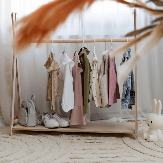 Detský drevený vešiak Tipi Hanger malý Detský drevený vešiak Tipi Hanger malý – MeowBaby WTHSW01