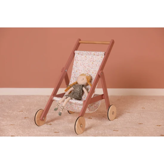 Kočík pre bábiky